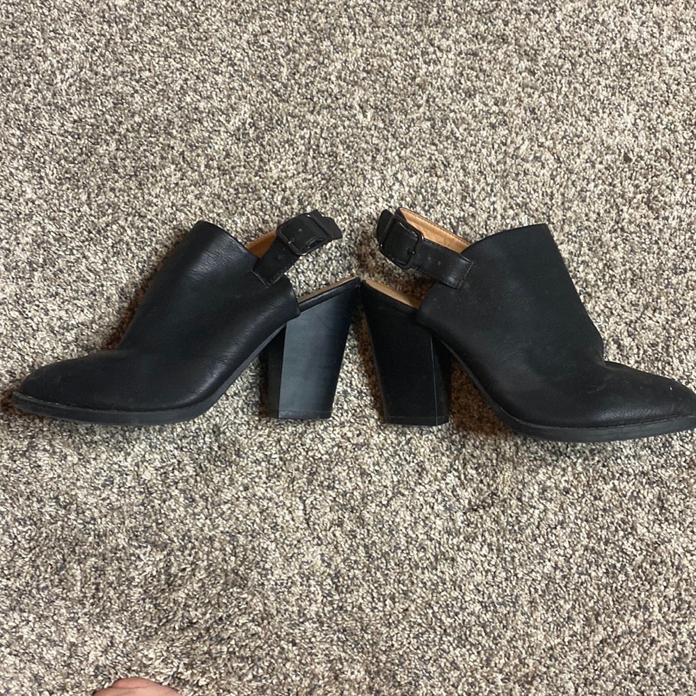 Black heels